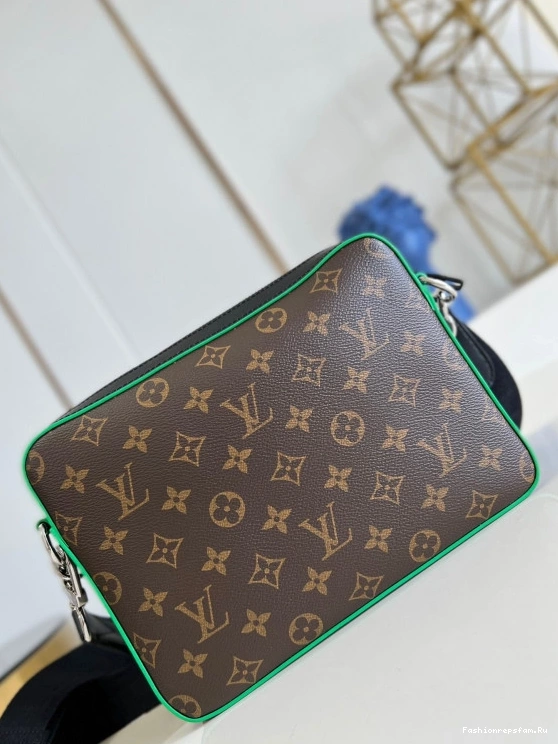 FS CHEAP LOUIS TRIO VUITTON MESSENGER 0810